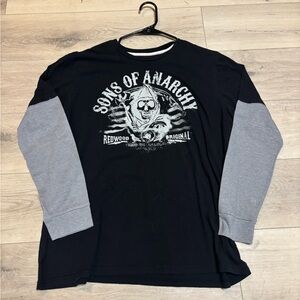 Black and Gray Men's Shirt